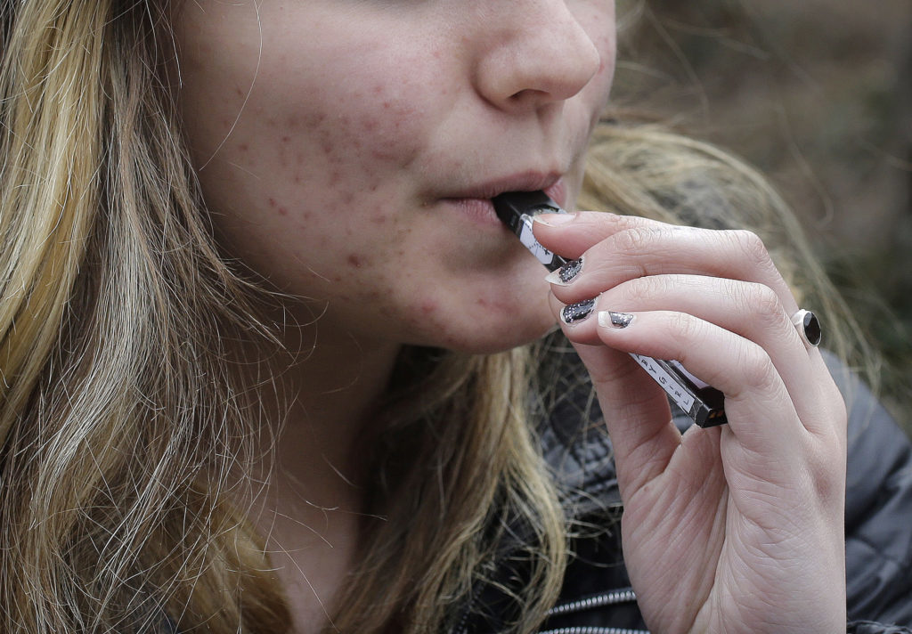 Survey: More than 2 million US teens are vaping cannabis